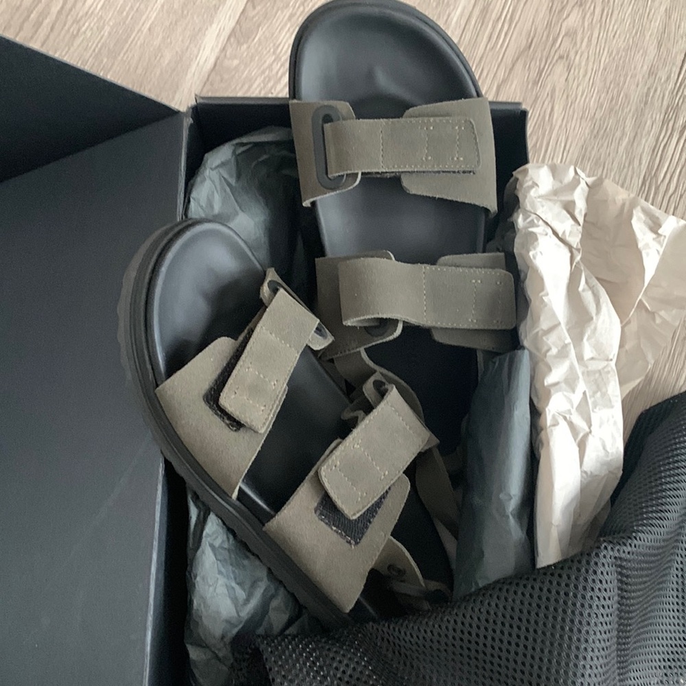 James Perse sling back Montana olive